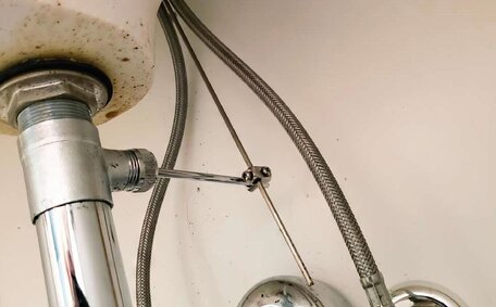 Stop Noisy Leaking Toilet